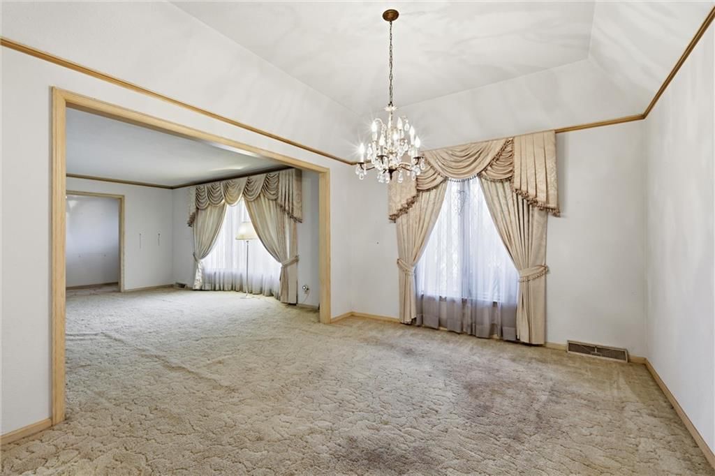 Photo 8 of 60 - 9209 W 47th Street, Merriam, KS 66203