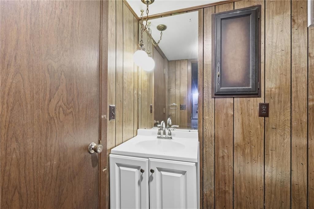 Photo 42 of 60 - 9209 W 47th Street, Merriam, KS 66203