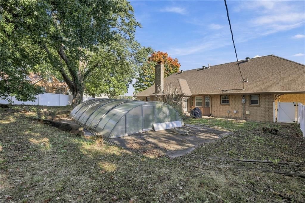 Photo 52 of 60 - 9209 W 47th Street, Merriam, KS 66203
