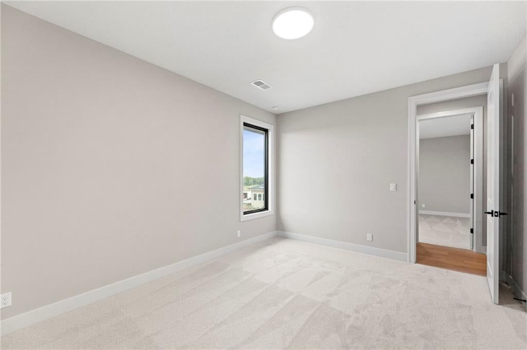 Photo 35 of 42 - 17605 Carter Street, Overland Park, KS 66221