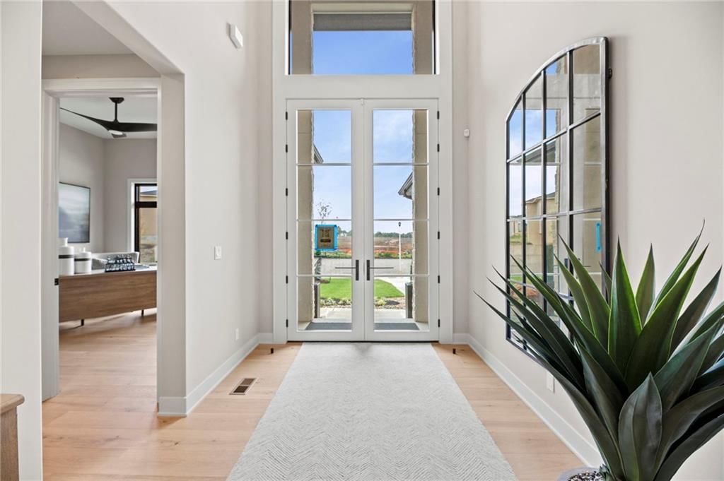 17605 Carter Street, Overland Park, KS: listing photo 2