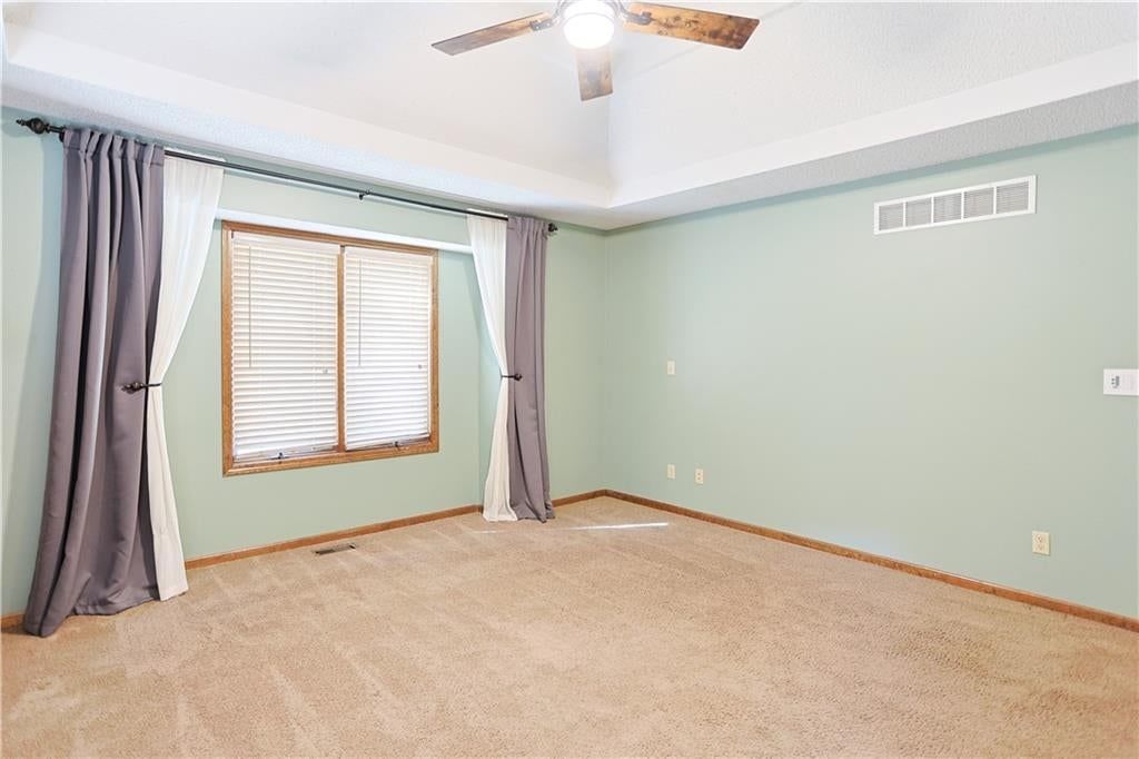 Photo 22 of 45 - 5101 S Tierney Court