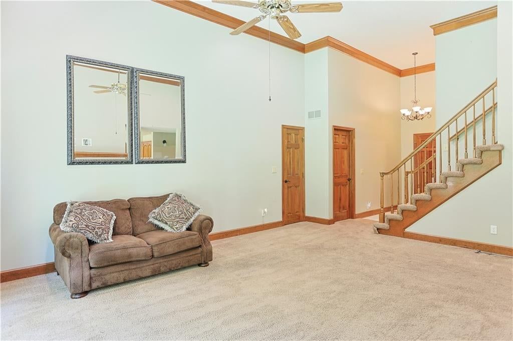 Photo 6 of 45 - 5101 S Tierney Court