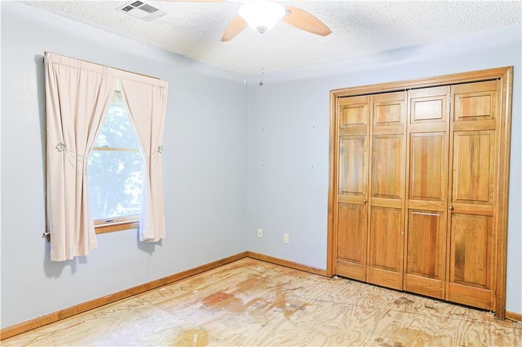 Photo 31 of 45 - 5101 S Tierney Court
