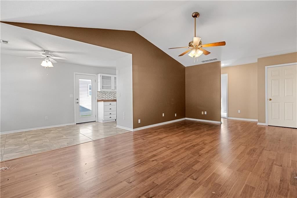 371 N Sumac Street, Gardner, KS: listing photo 3