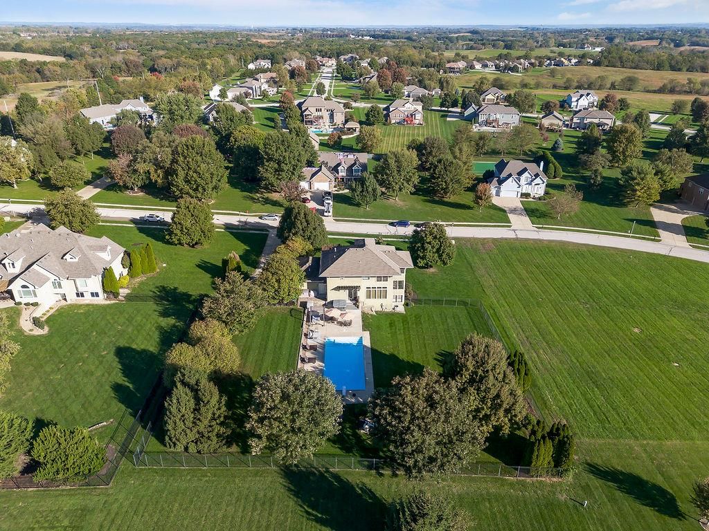 13015 Harvest Lane, Kansas City, KS