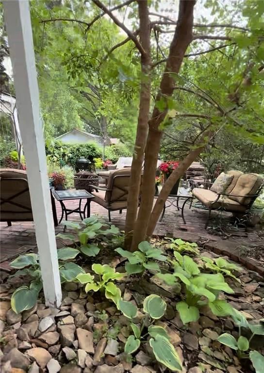 Paver patio and covered patio at 622 Walnut Street, Liberty, MO 64068