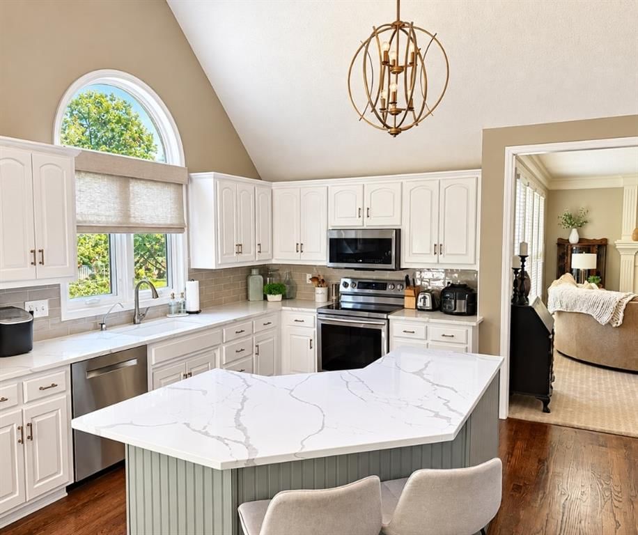 12824 GRANT Street, Overland Park, KS: listing photo 2