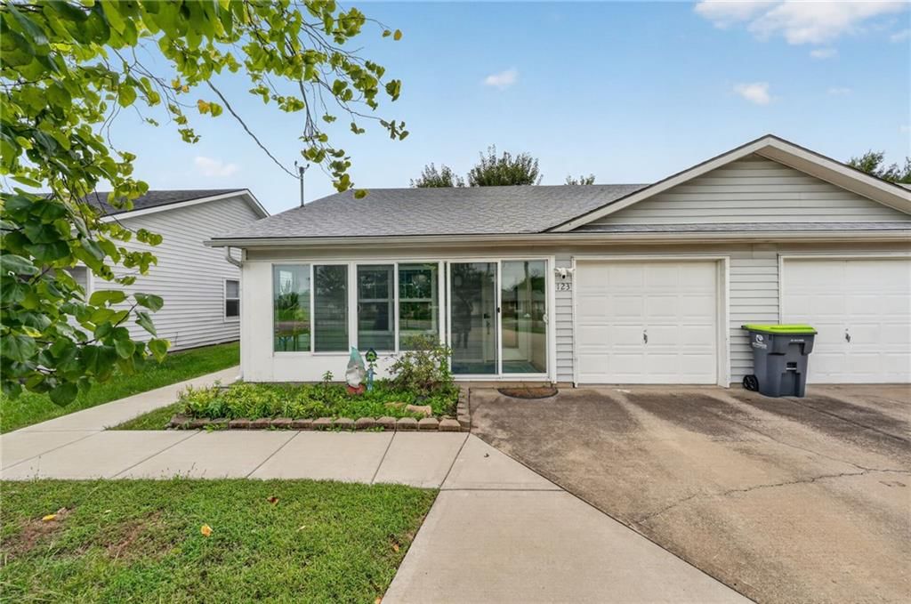 123 E Madison Street, Gardner, KS