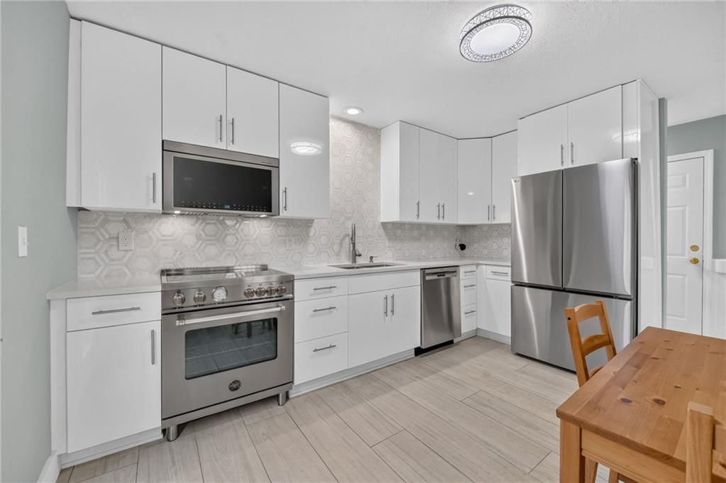 Photo 21 of 38 - 123 E Madison Street, Gardner, KS 66030