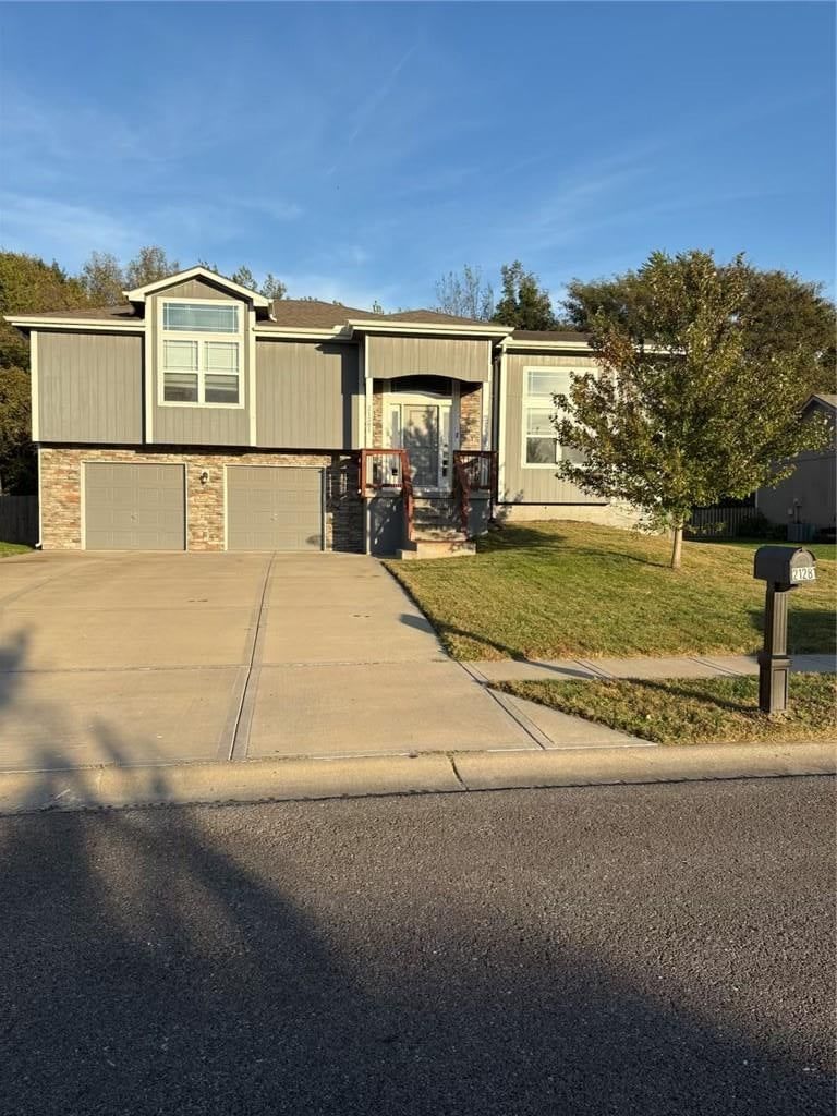 21281 Noble Street, Spring Hill, KS