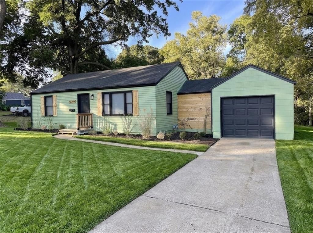 10704 E 34th Street S, Independence, MO