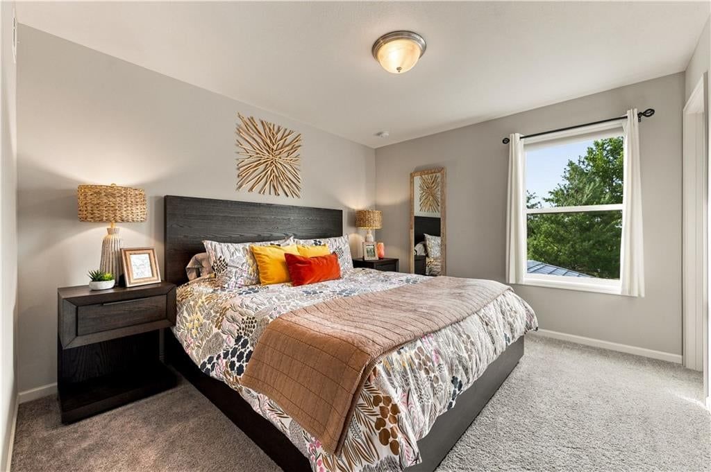 Photo 27 of 51 - 8810 W 165th Terrace, Overland Park, KS 66085