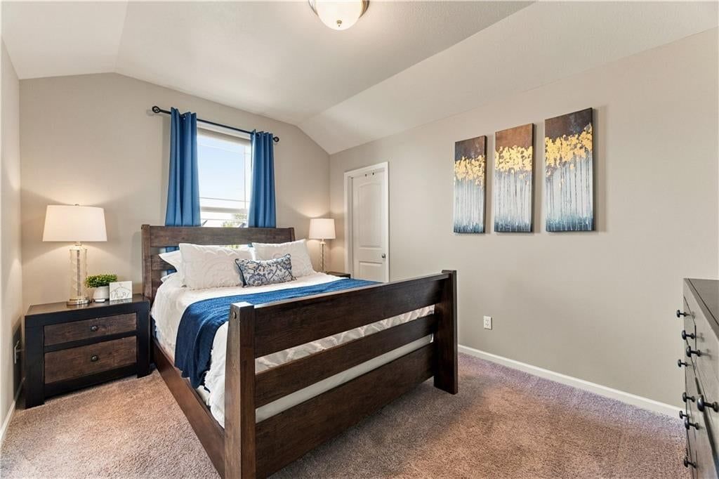 Photo 29 of 51 - 8810 W 165th Terrace, Overland Park, KS 66085