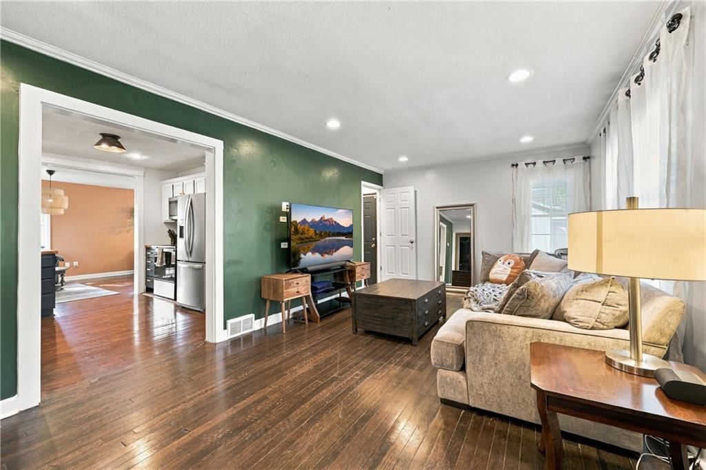 3330 Blue Ridge Boulevard, Independence, MO: listing photo 3