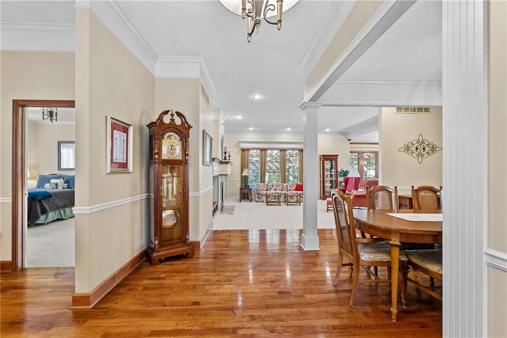 Photo 10 of 51 - 16008 Kessler Street, Overland Park, KS 66085