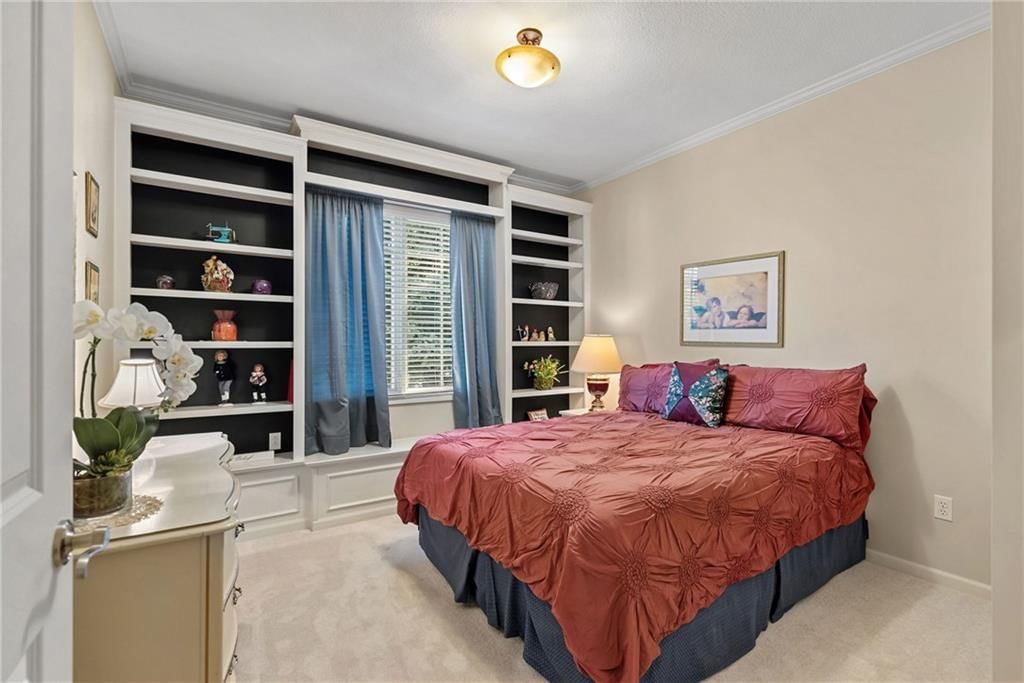 Photo 21 of 51 - 16008 Kessler Street, Overland Park, KS 66085