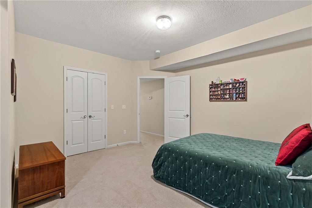 Photo 35 of 51 - 16008 Kessler Street, Overland Park, KS 66085