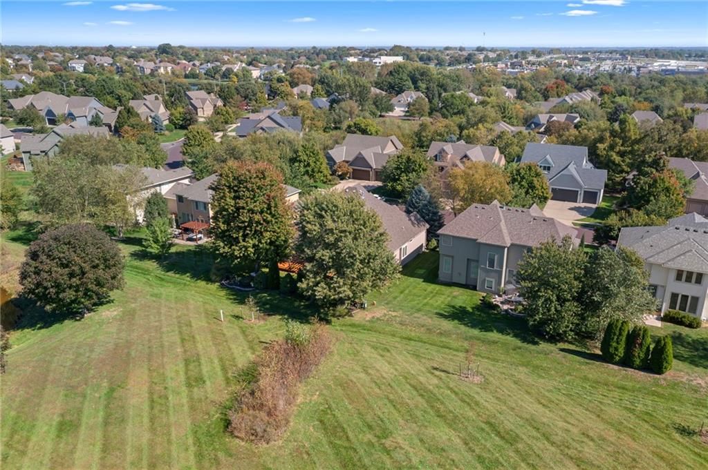 Photo 44 of 51 - 16008 Kessler Street, Overland Park, KS 66085
