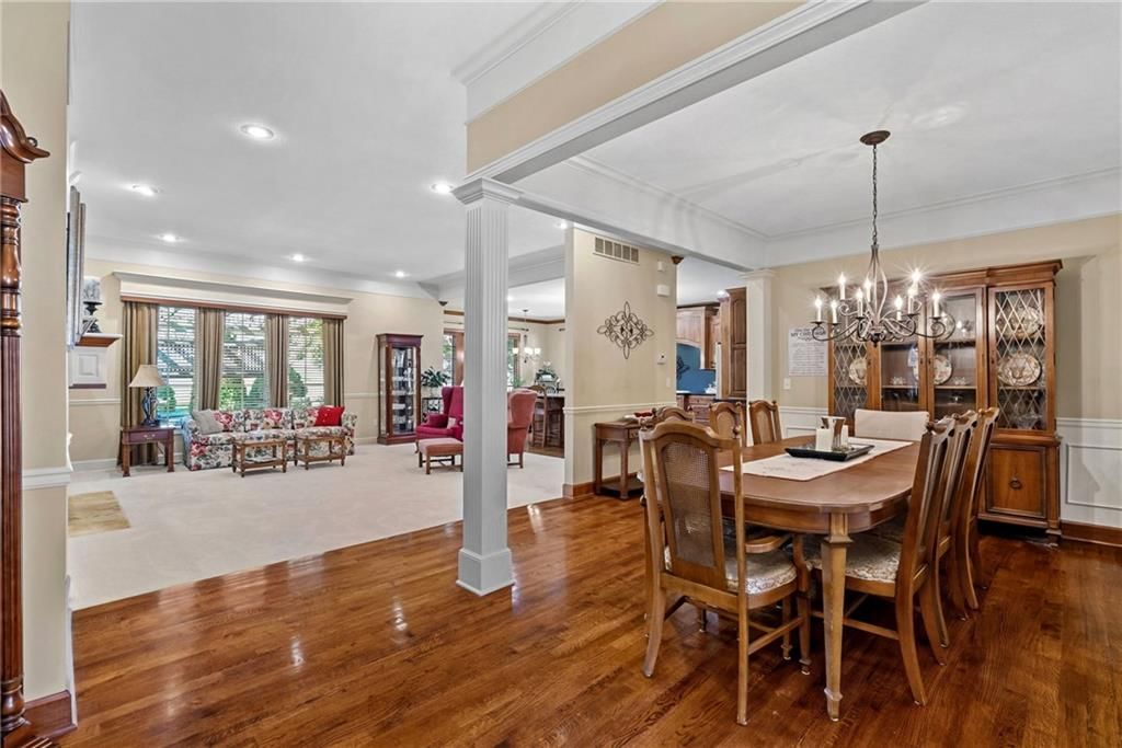 Photo 5 of 51, 16008 Kessler Street, Overland Park, KS 66085