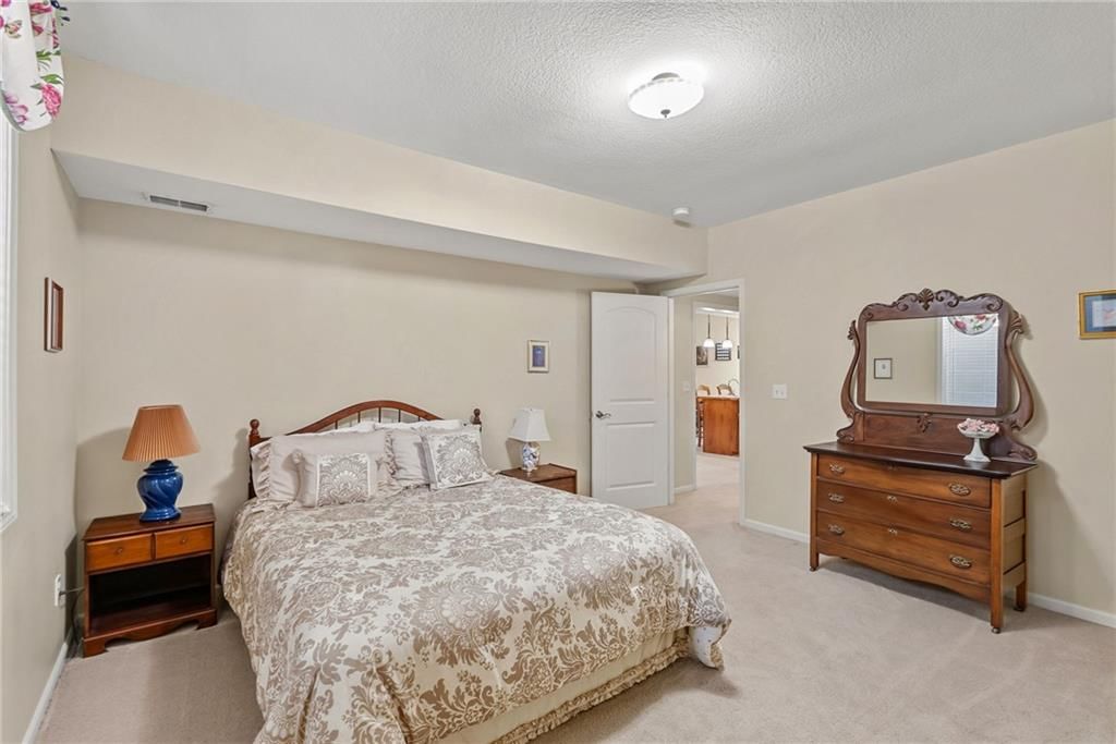Photo 31 of 51, 16008 Kessler Street, Overland Park, KS 66085