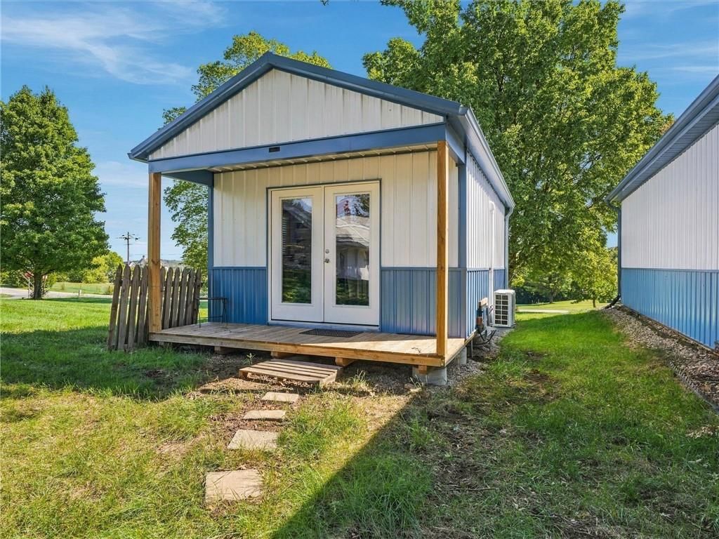Photo 9 of 52, 17108 Old Bb Highway, Holt, MO 64048