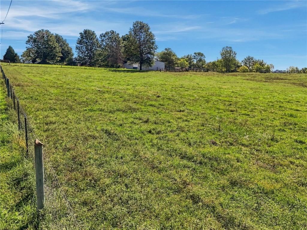 Photo 51 of 52 - 17108 Old Bb Highway, Holt, MO 64048