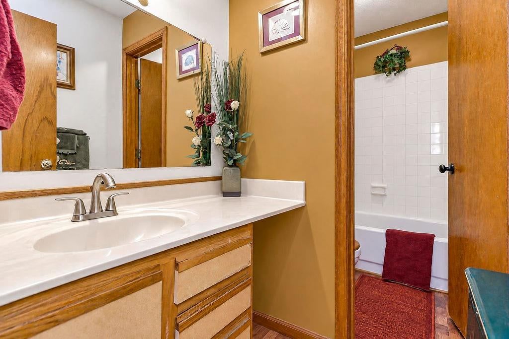Photo 7 of 18 - 3644 N Euclid Avenue, Kansas City, MO 64116