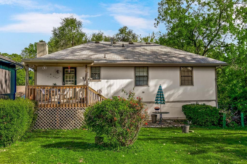 Photo 18 of 18 - 3644 N Euclid Avenue, Kansas City, MO 64116
