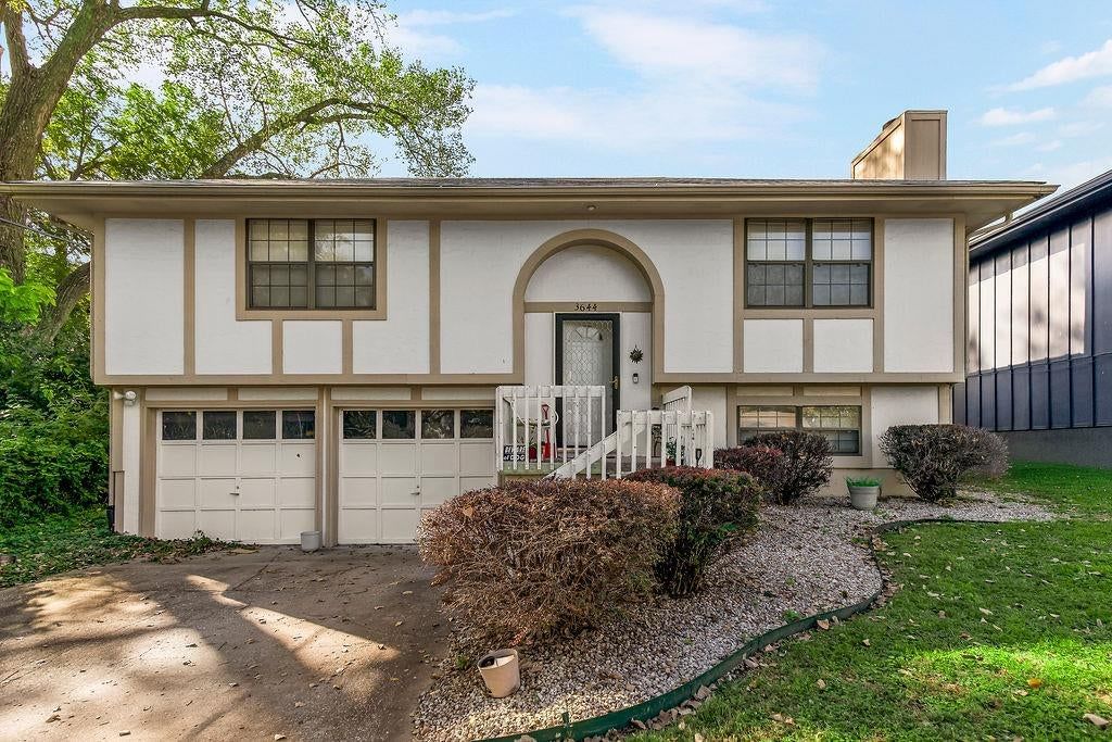 3644 N Euclid Avenue, Kansas City, MO