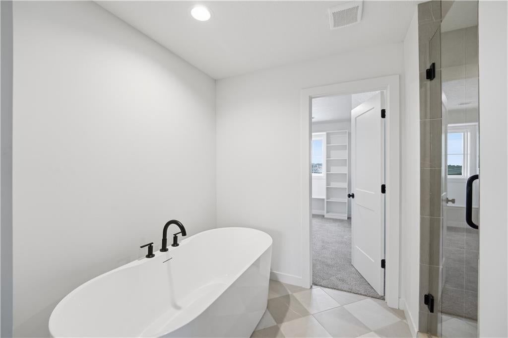 Photo 19 of 30 - 18370 W 195th Street
