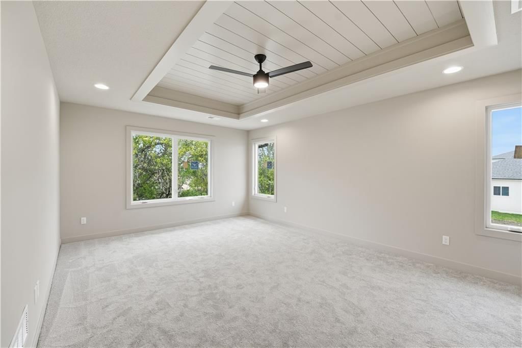 Photo 41 of 52 - 18640 W 195th Street