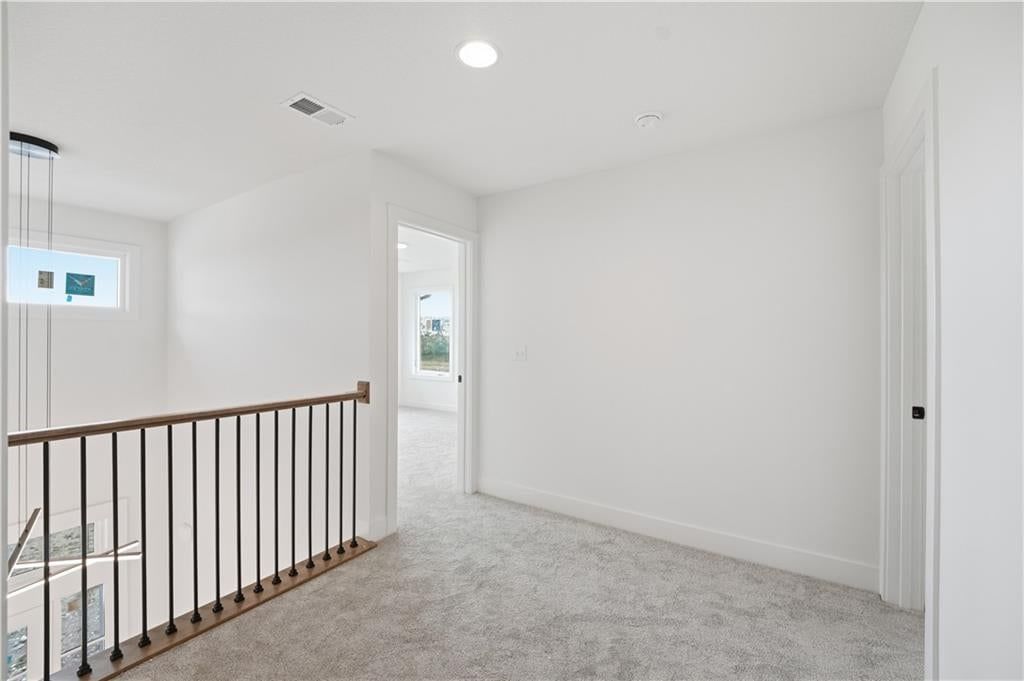 Photo 25 of 52 - 18640 W 195th Street