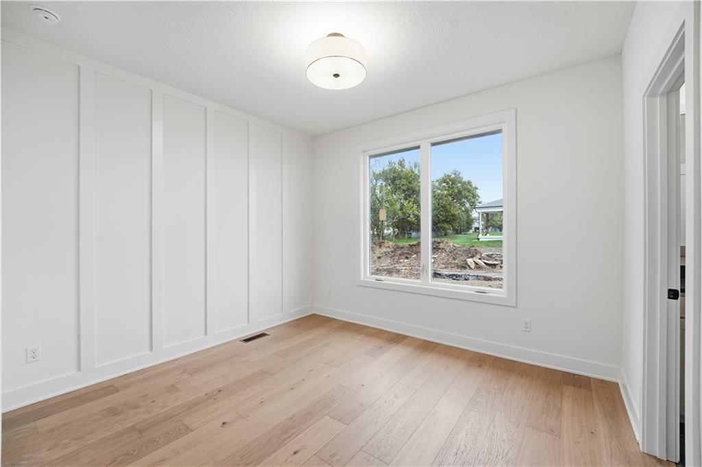 Photo 19 of 52 - 18640 W 195th Street