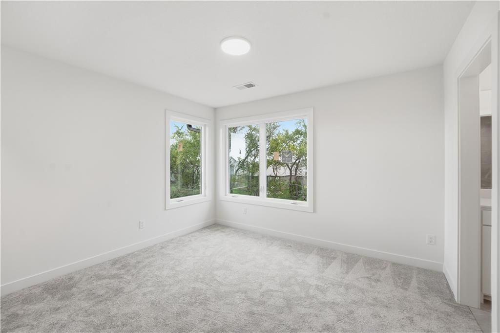 Photo 30 of 52 - 18640 W 195th Street