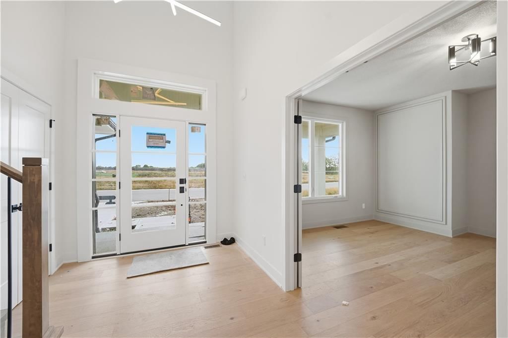 Photo 6 of 52 - 18640 W 195th Street