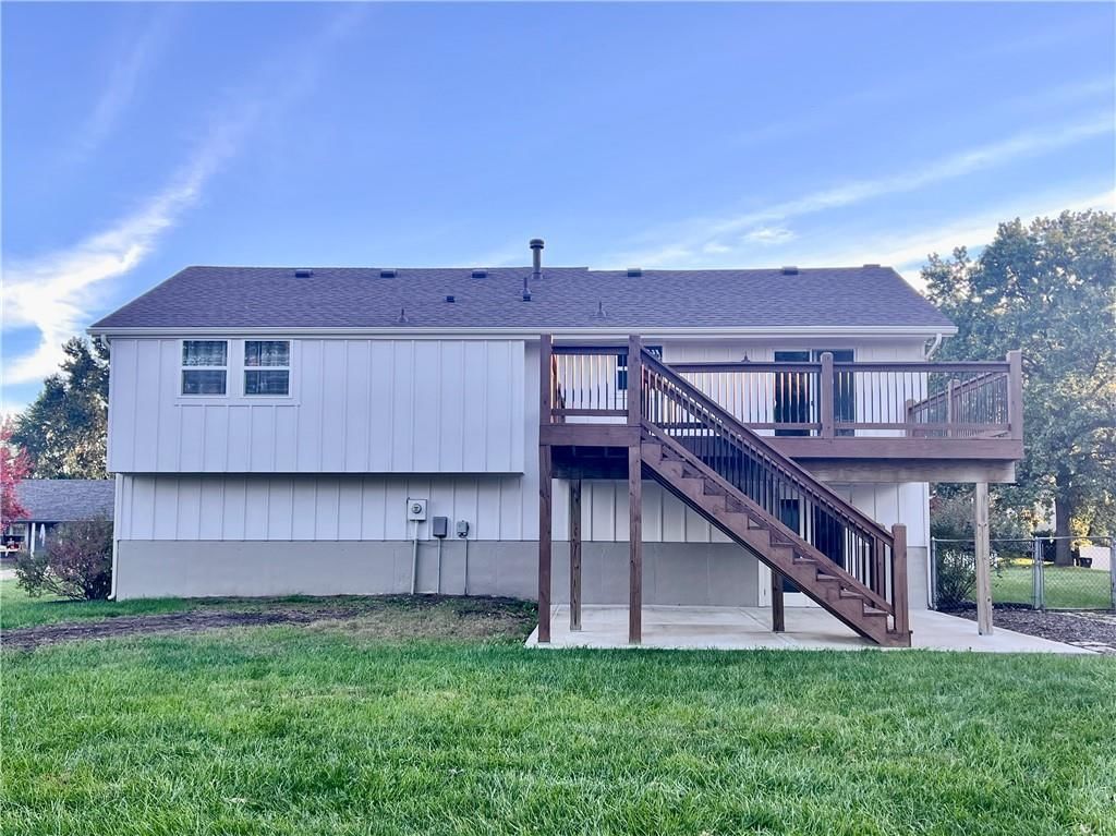 1018 NE 115th Street, Kansas City, MO: listing photo 2