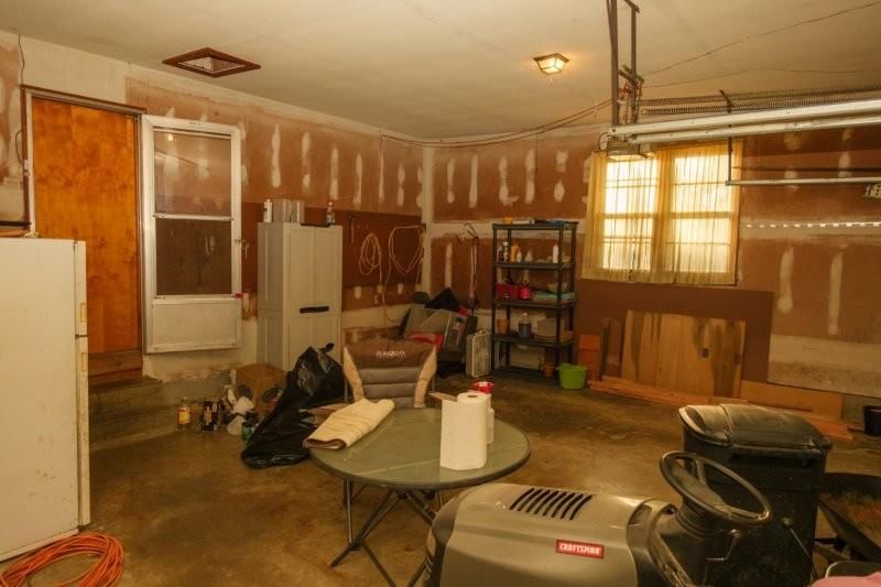 Photo 28 of 34 - 616 J Street, Creighton, MO 64739