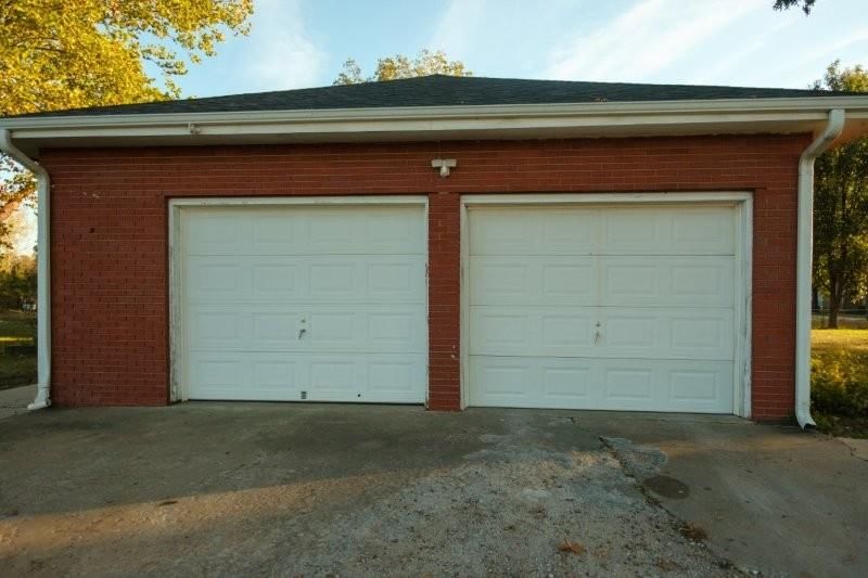 Photo 33 of 34 - 616 J Street, Creighton, MO 64739