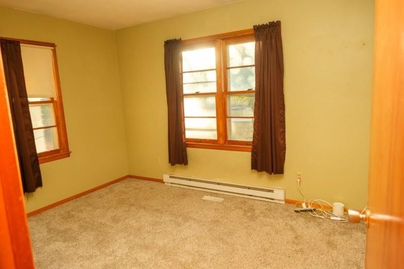 Photo 13 of 34 - 616 J Street, Creighton, MO 64739
