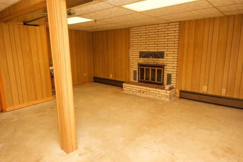 Photo 20 of 34, 616 J Street, Creighton, MO 64739