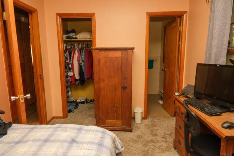 Photo 15 of 34 - 616 J Street, Creighton, MO 64739