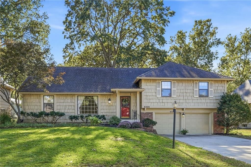 6525 W 100th Terrace, Overland Park, KS