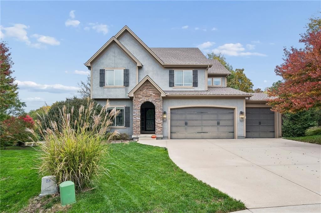 14250 NW 68th Street, Parkville, MO