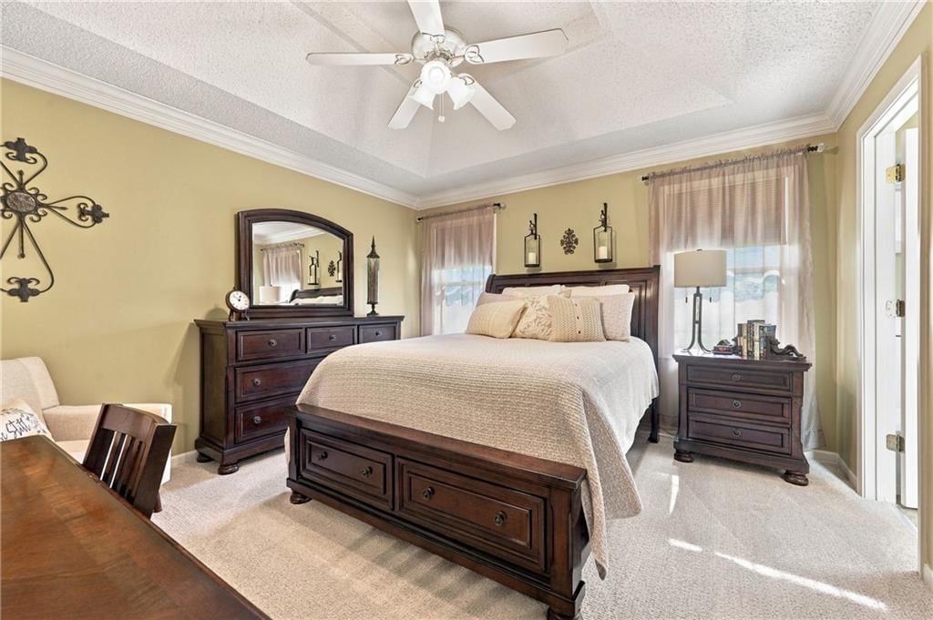 Photo 18 of 34 - 1212 SW Eastman Street, Blue Springs, MO 64015