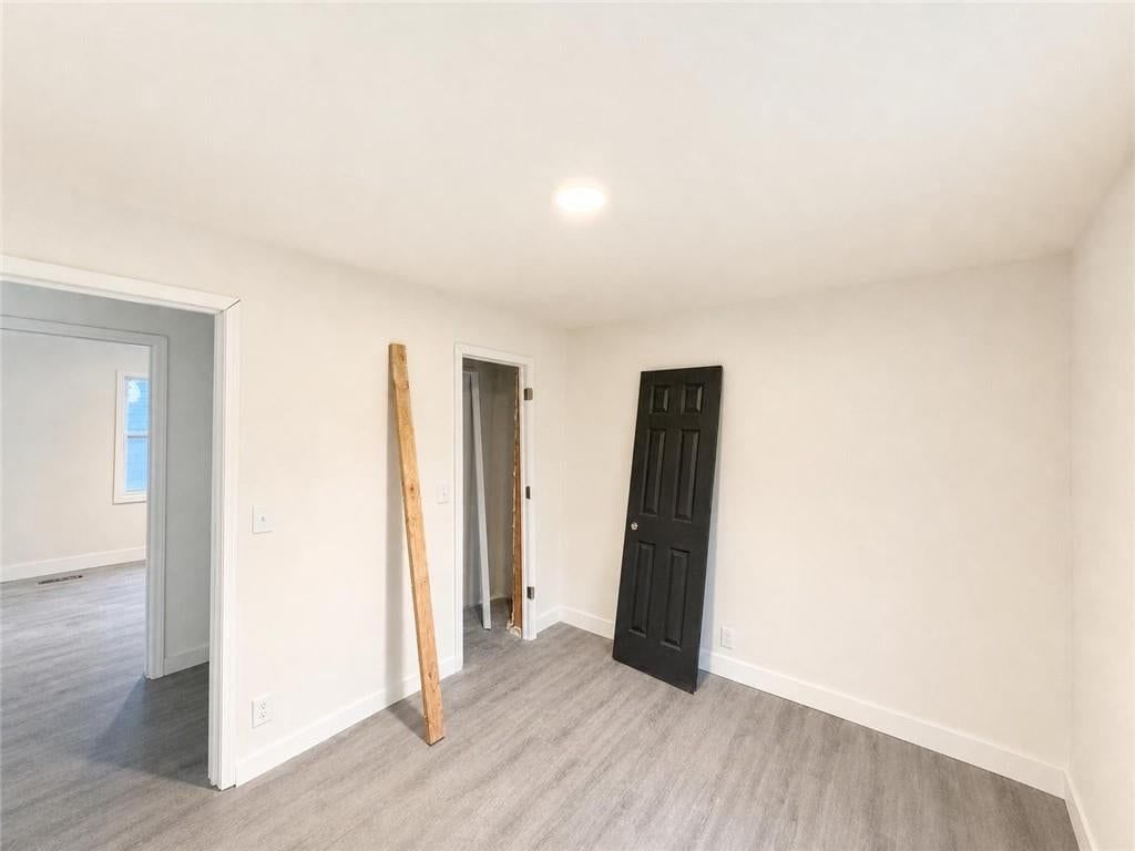 5345 Park Avenue, Kansas City, MO: listing photo 3