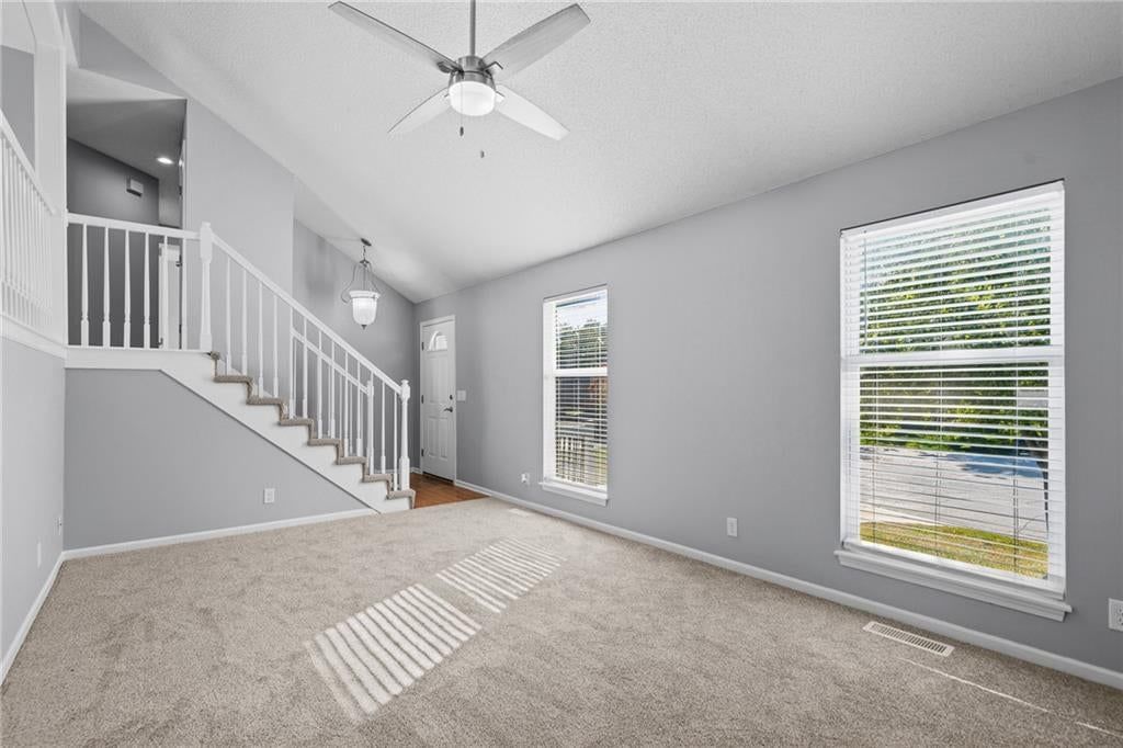 1122 E Frontier Drive, Olathe, KS: listing photo 3