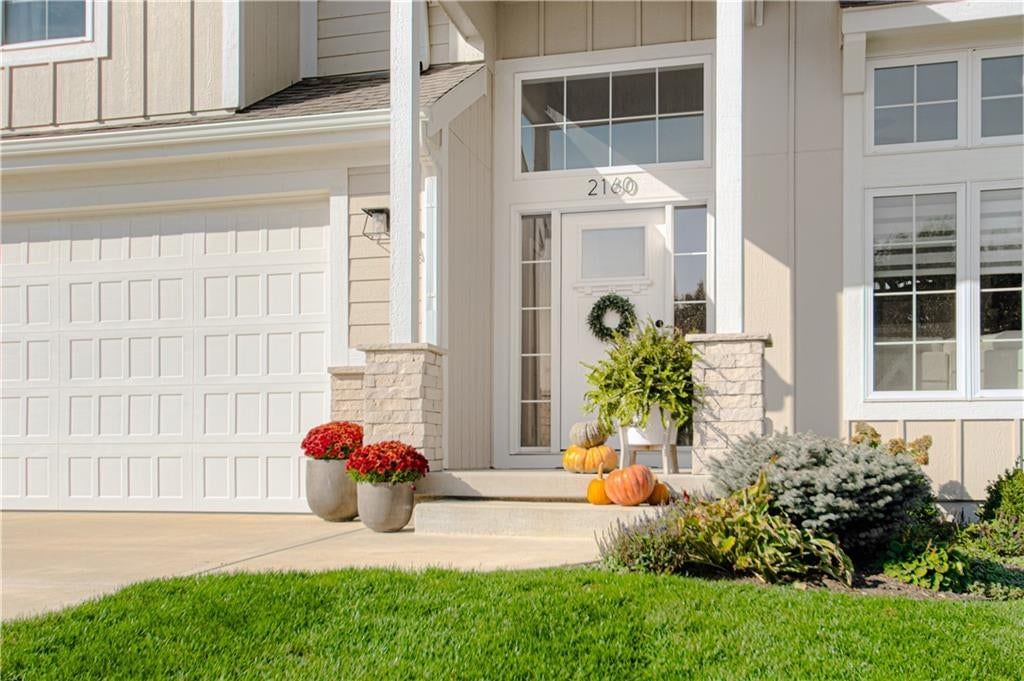 2160 Hay Market Court, Liberty, MO: listing photo 3