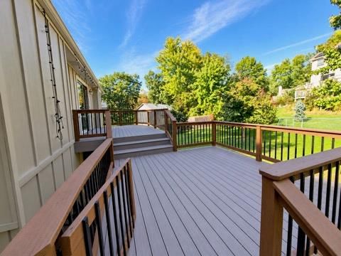 14608 Brentwood Drive, Lenexa, KS: listing photo 3