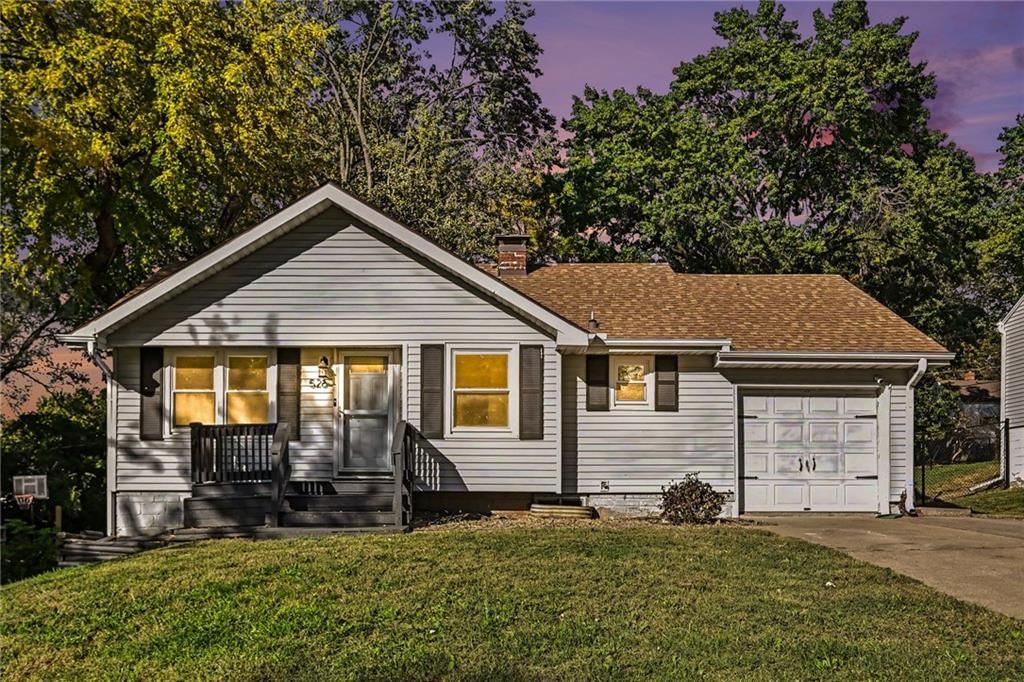 526 NE 43rd Street, Kansas City, MO
